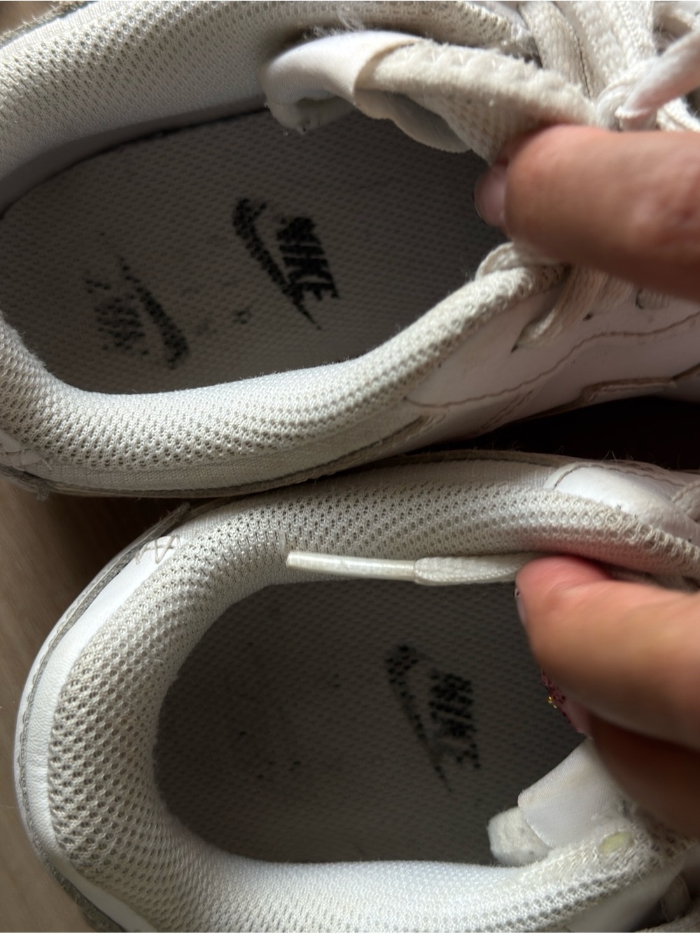 Nike White Low-Top Women's Sneakers - Picture 2 of 3